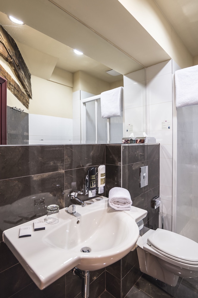 Majestic Plaza Hotel Prague — Hotel rooms in Prague, Prague