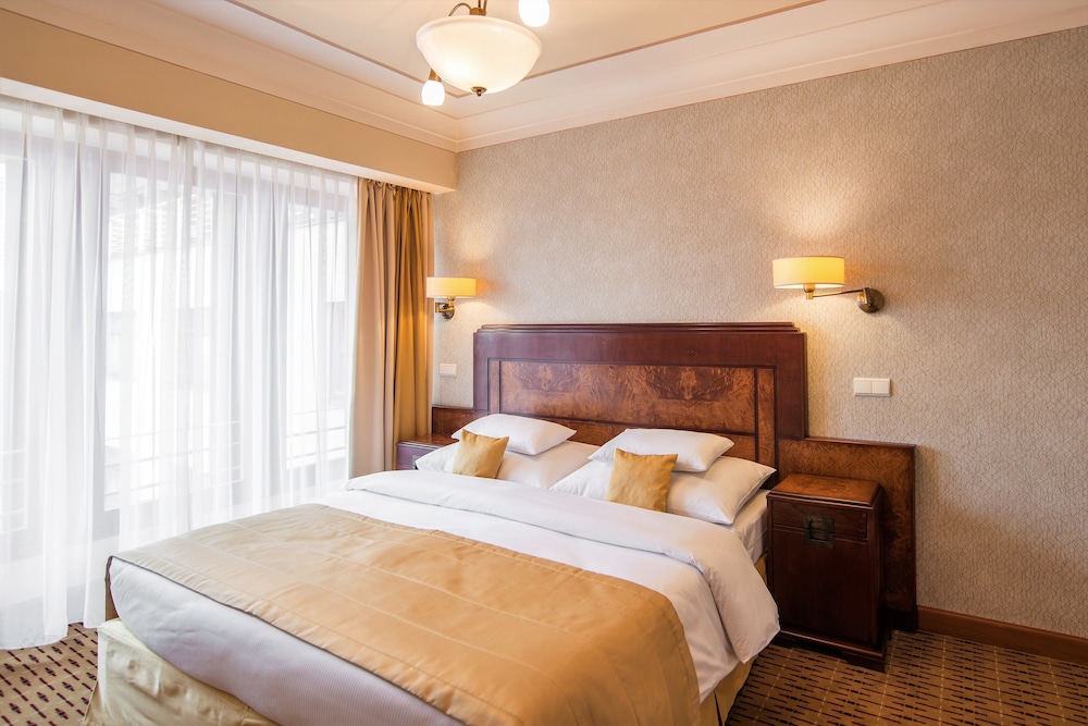Majestic Plaza Hotel Prague — Hotel rooms in Prague, Prague