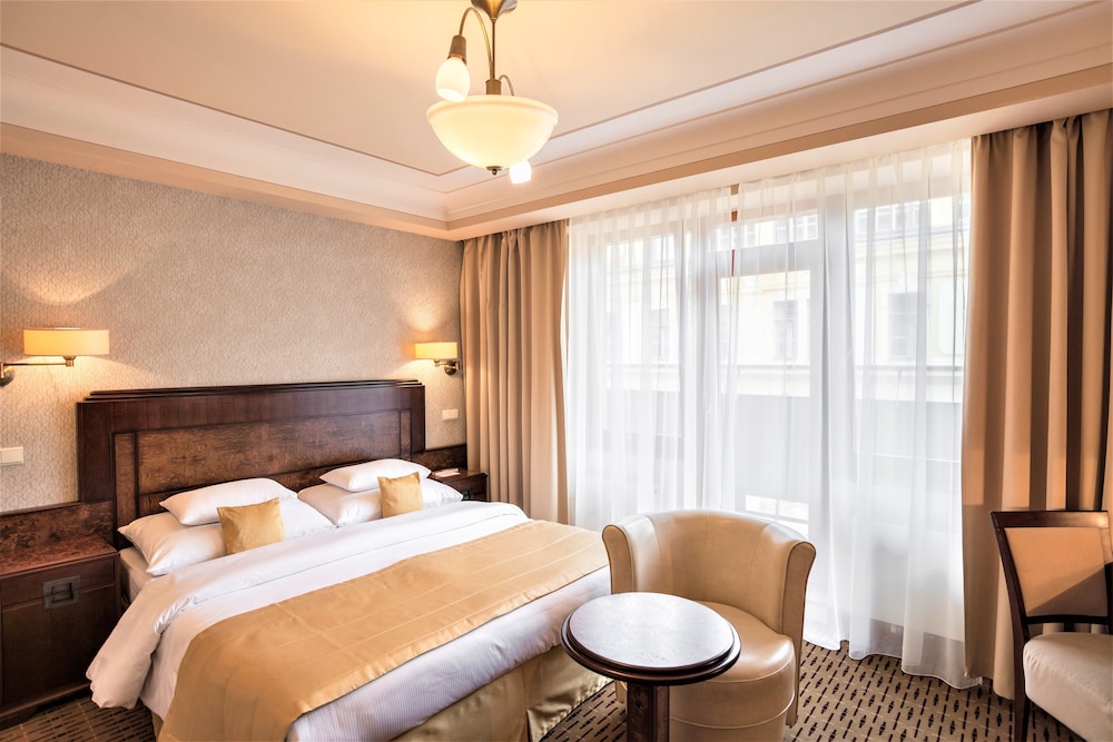 Majestic Plaza Hotel Prague — Hotel rooms in Prague, Prague