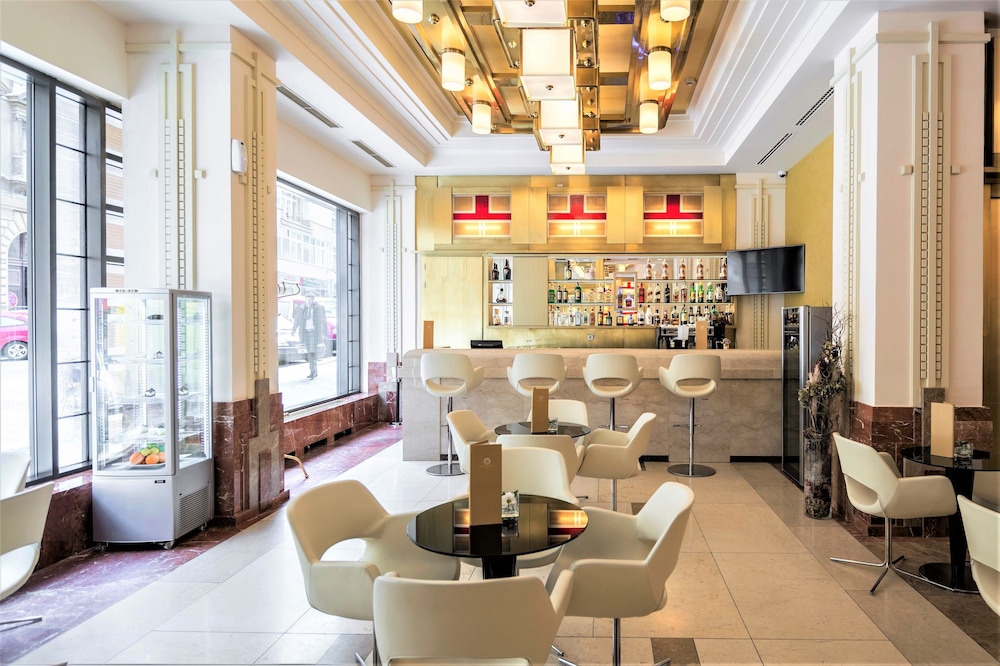 Majestic Plaza Hotel Prague — Restaurant & bars in Prague, Prague