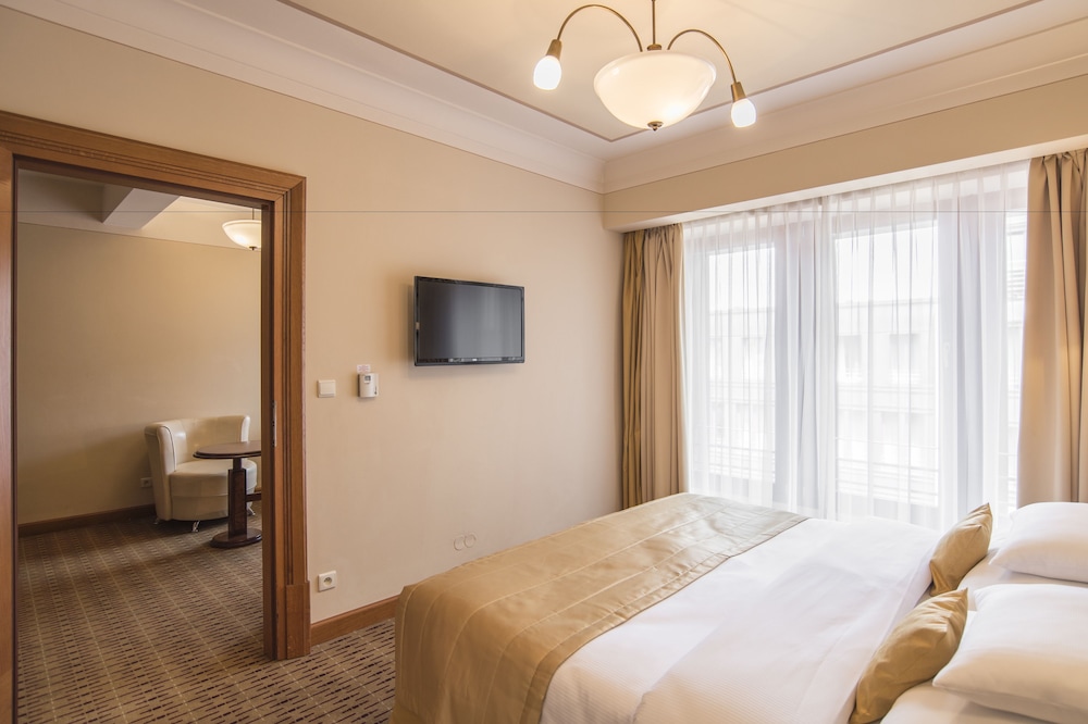 Majestic Plaza Hotel Prague — Hotel rooms in Prague, Prague