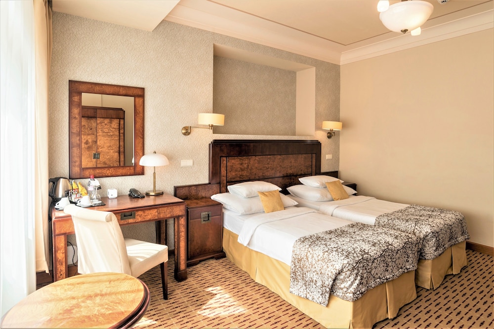 Majestic Plaza Hotel Prague — Hotel rooms in Prague, Prague