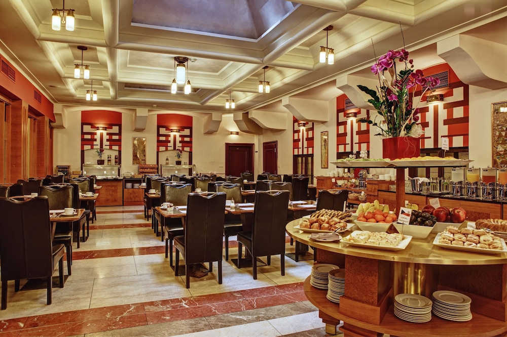 Majestic Plaza Hotel Prague — Restaurant & bars in Prague, Prague