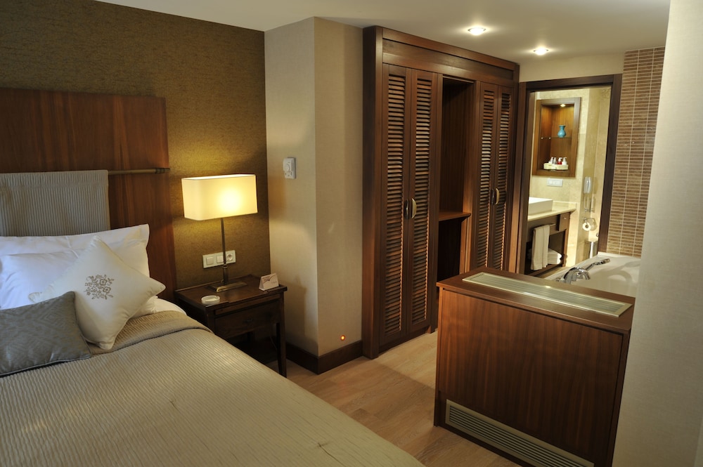 Marti Resort Hotel — Hotel rooms in İçmeler, Mugla