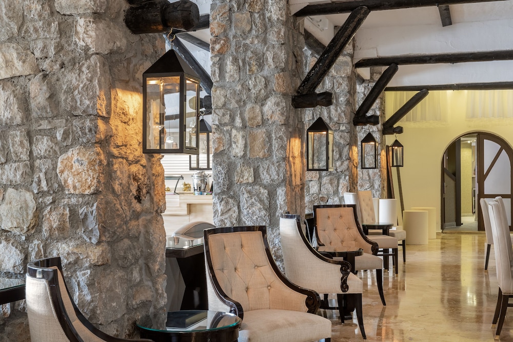 Marti Resort Hotel — Restaurant & bars in İçmeler, Mugla