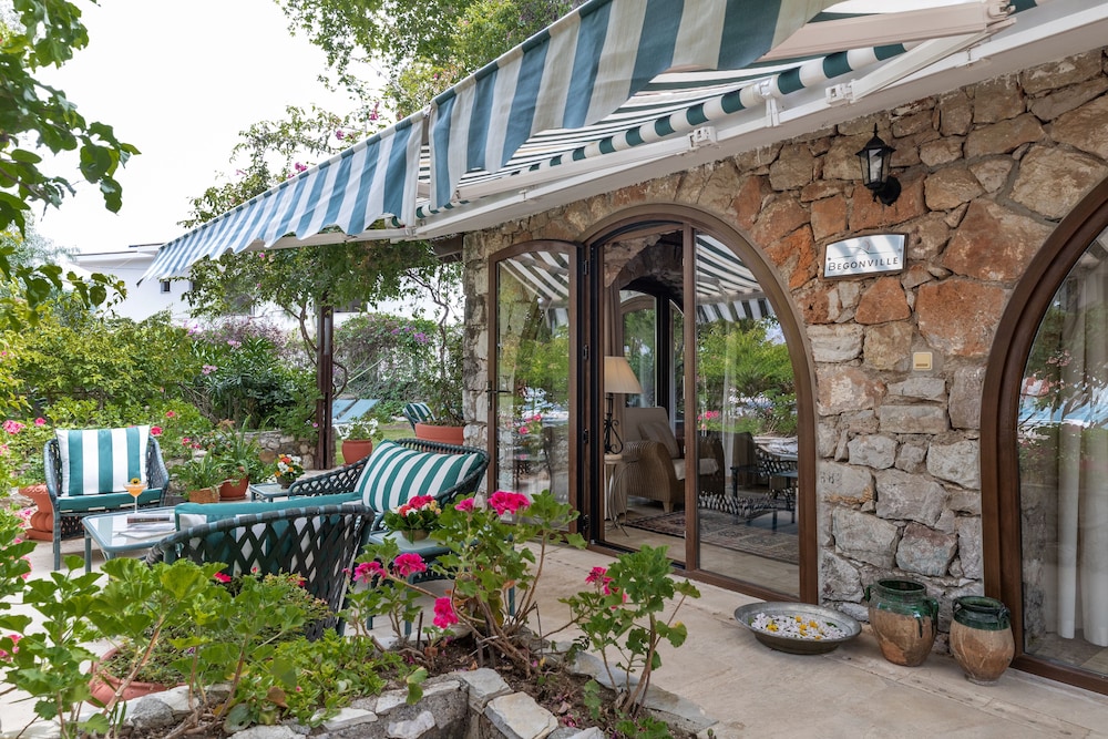 Marti Resort Hotel — Restaurant & bars in İçmeler, Mugla