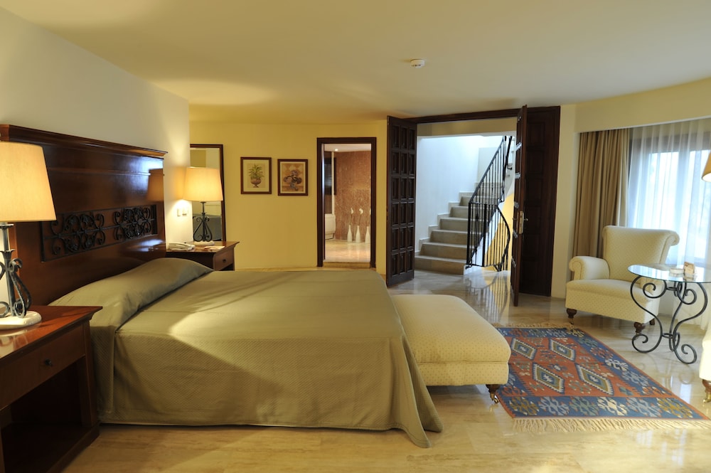 Marti Resort Hotel — Hotel rooms in İçmeler, Mugla