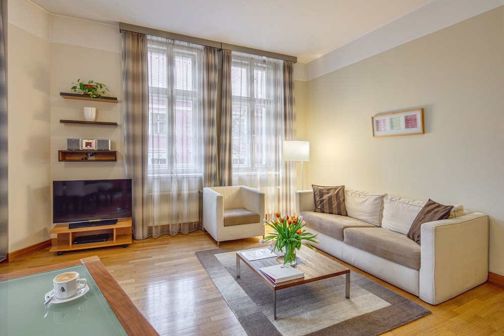 Mamaison Residence Belgicka — Hotel rooms in Prague, Prague