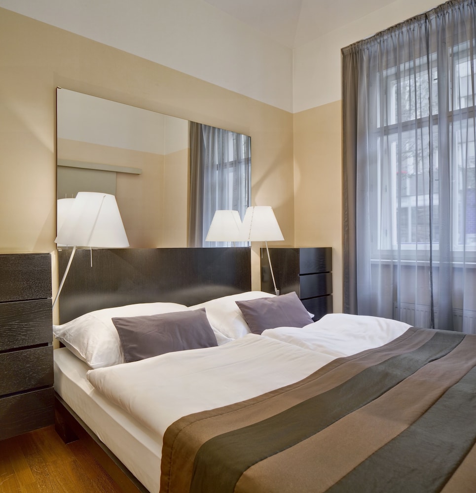 Mamaison Residence Belgicka — Hotel rooms in Prague, Prague