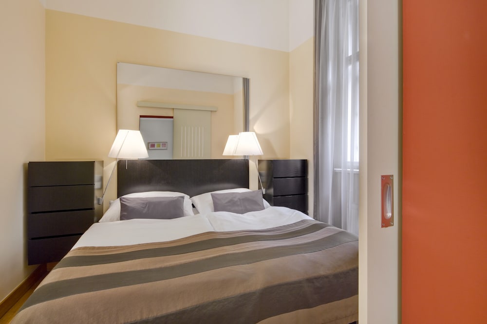 Mamaison Residence Belgicka — Hotel rooms in Prague, Prague