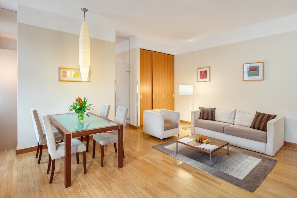 Mamaison Residence Belgicka — Hotel rooms in Prague, Prague