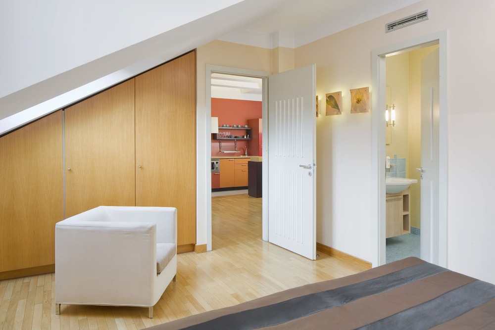 Mamaison Residence Belgicka — Hotel rooms in Prague, Prague