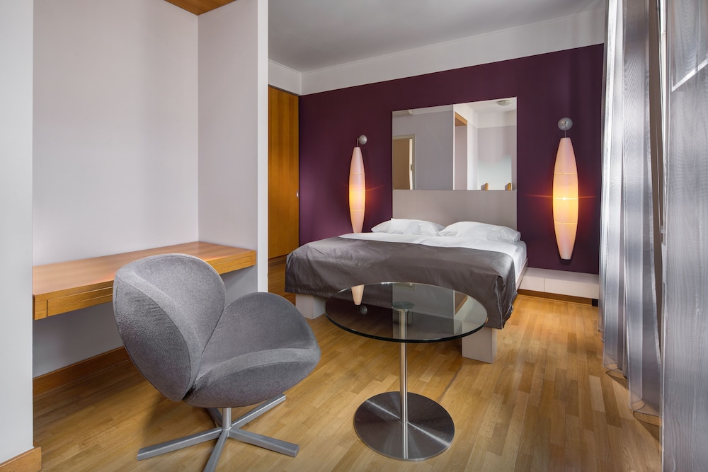 Mamaison Residence Belgicka — Hotel rooms in Prague, Prague
