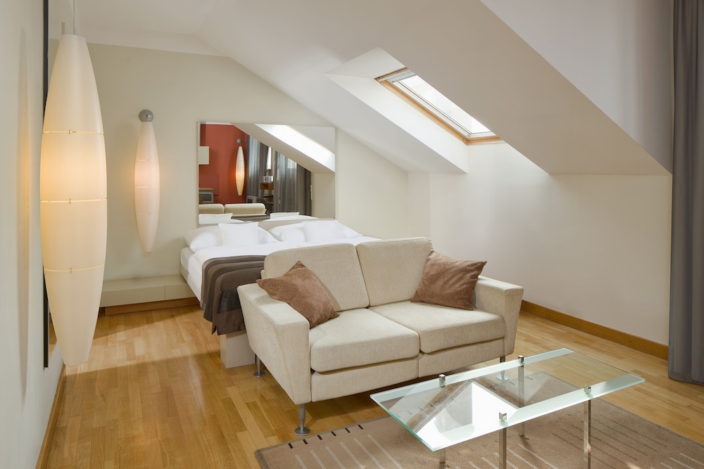 Mamaison Residence Belgicka — Hotel rooms in Prague, Prague