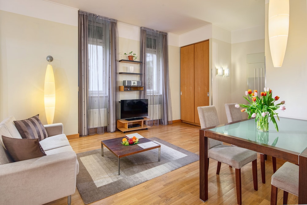 Mamaison Residence Belgicka — Hotel rooms in Prague, Prague