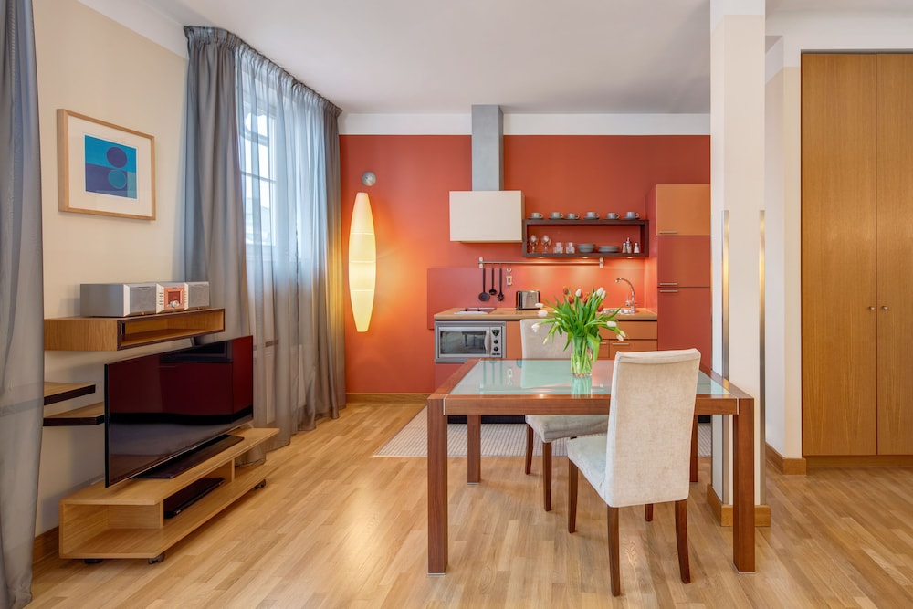 Mamaison Residence Belgicka — Hotel rooms in Prague, Prague