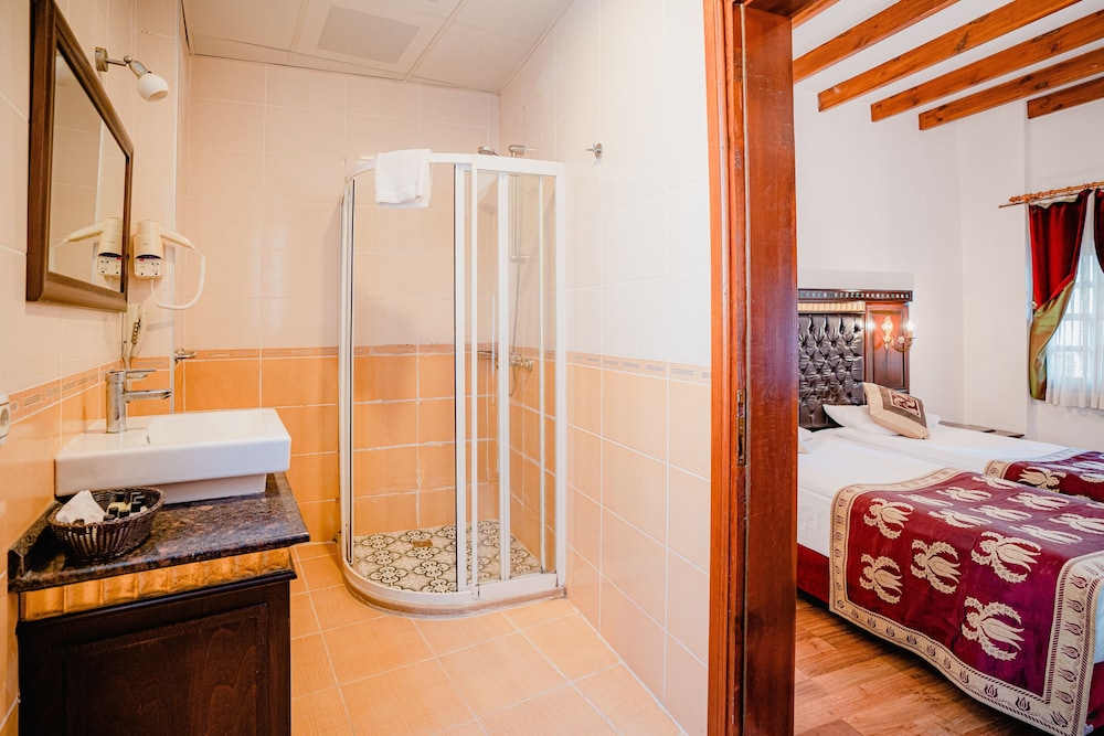 Mediterra Art Hotel — Hotel rooms in Antalya