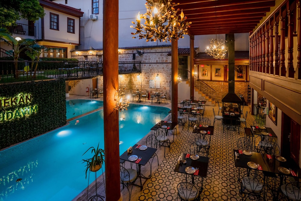 Mediterra Art Hotel — Restaurant & bars in Antalya