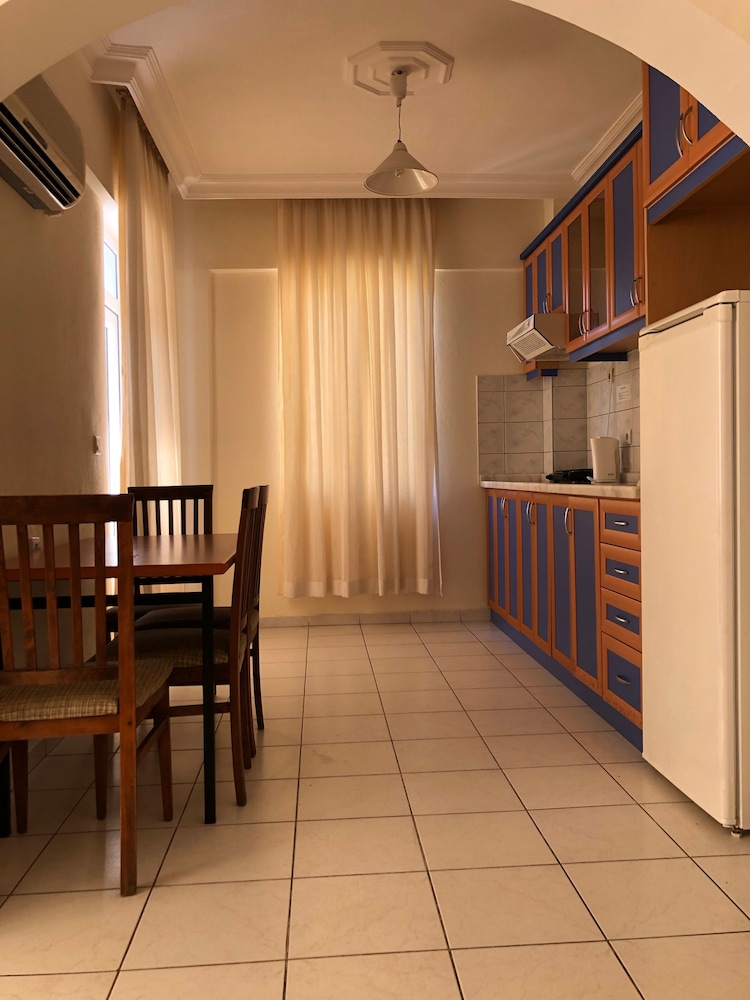Melissa Garden Apart Hotel — Hotel rooms in Side