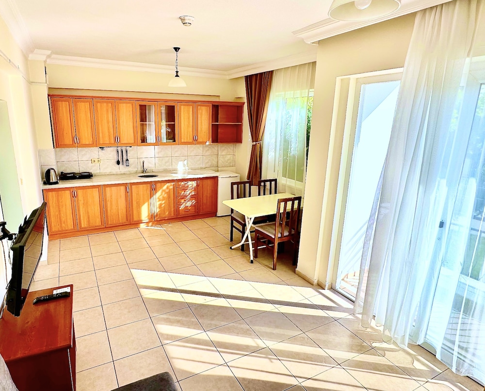 Melissa Garden Apart Hotel — Hotel rooms in Side
