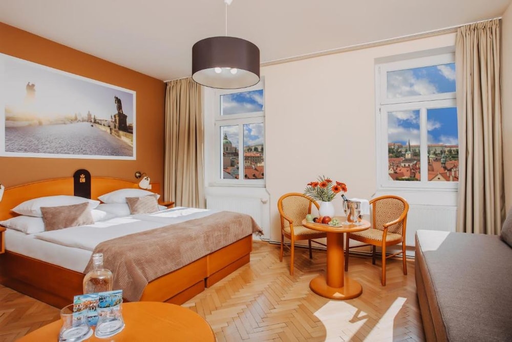Hotel Merkur - Czech Leading Hotels — Hotel rooms in Prague, Prague