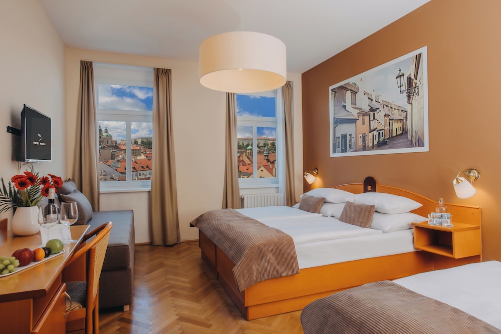 Hotel Merkur - Czech Leading Hotels — Hotel rooms in Prague, Prague