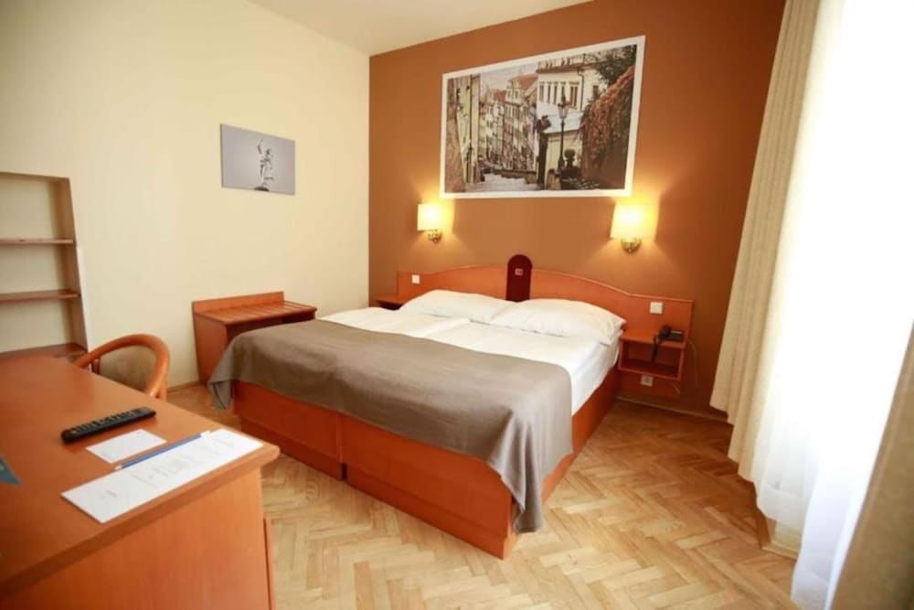 Hotel Merkur - Czech Leading Hotels — Hotel rooms in Prague, Prague