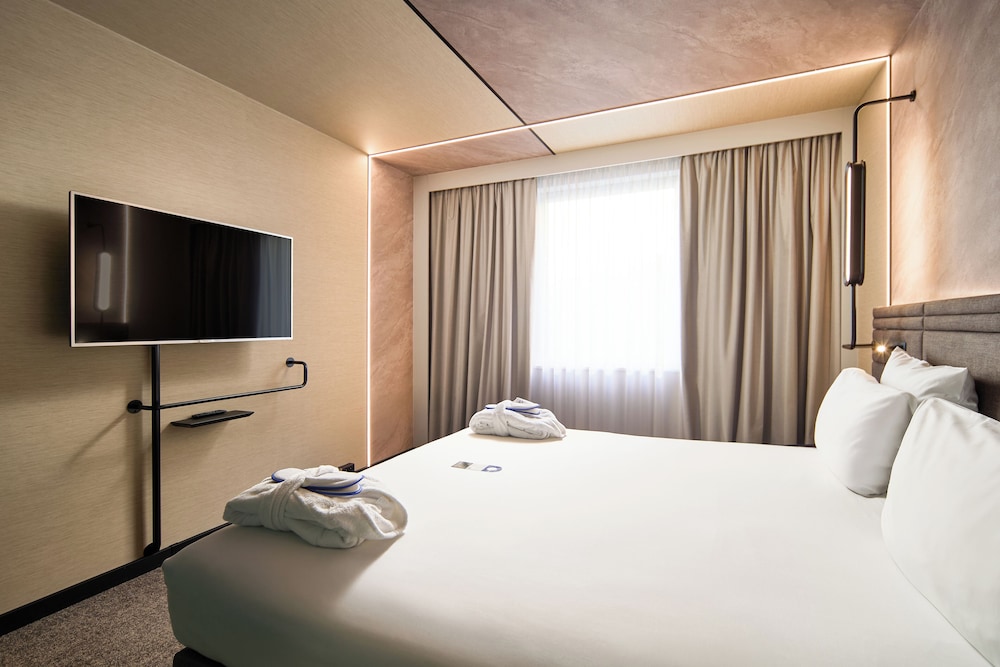 Novotel Praha Wenceslas Square — Hotel rooms in Prague, Prague