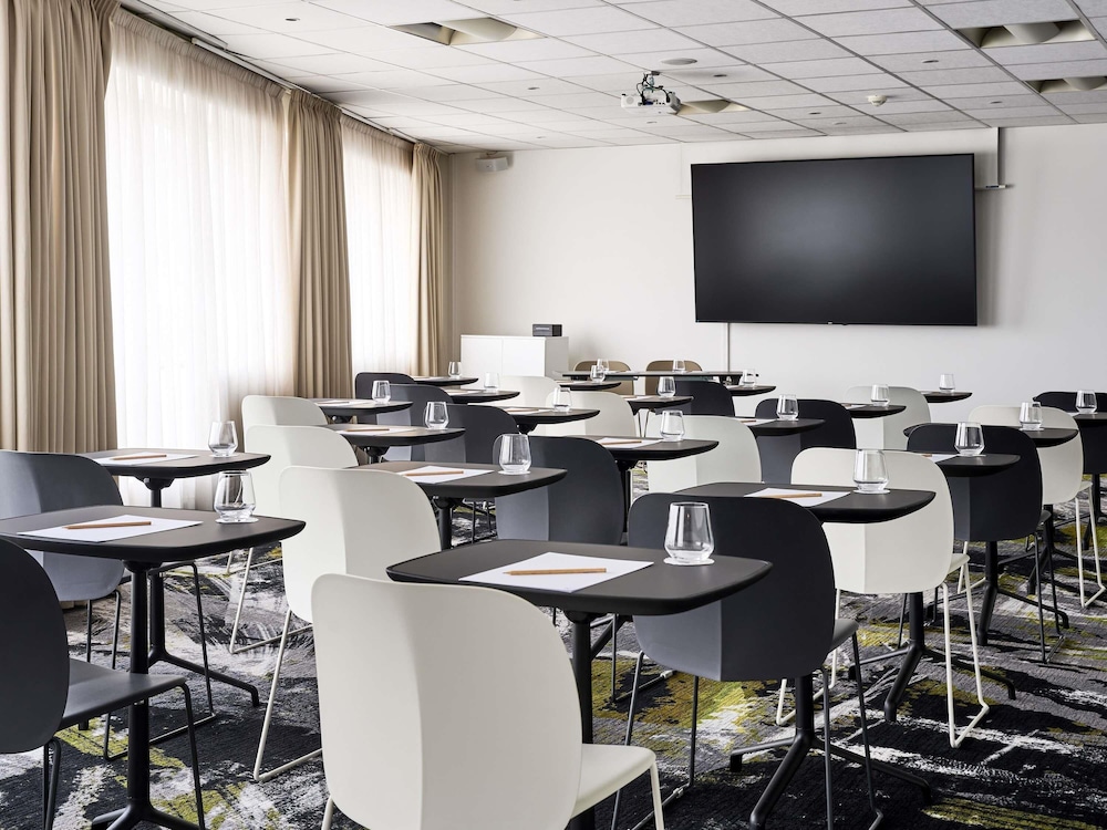 Novotel Praha Wenceslas Square — Hotel building in Prague, Prague