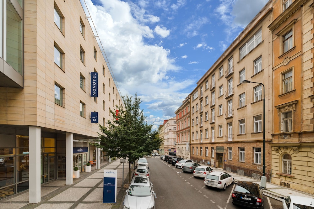 Novotel Praha Wenceslas Square — Hotel building in Prague, Prague