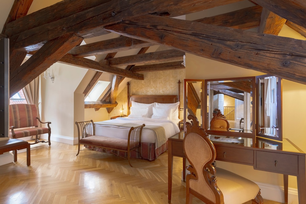 The Mozart Prague by Accor — Hotel rooms in Prague, Prague