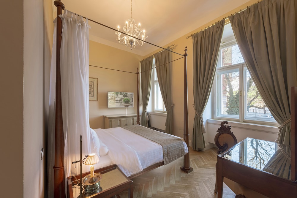 The Mozart Prague by Accor — Hotel rooms in Prague, Prague