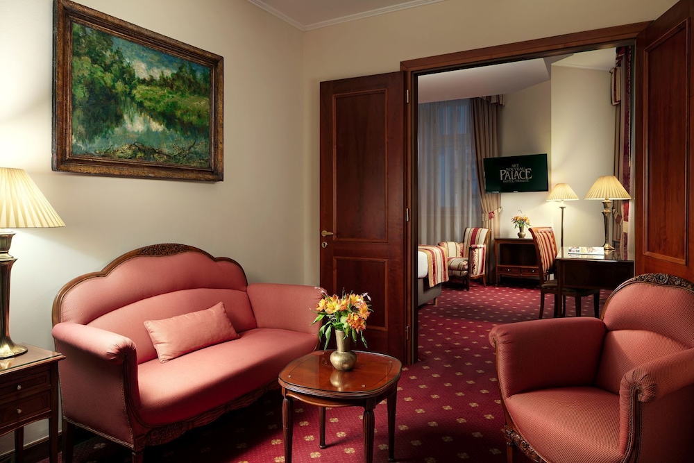 Art Nouveau Palace Hotel — Hotel rooms in Prague, Prague