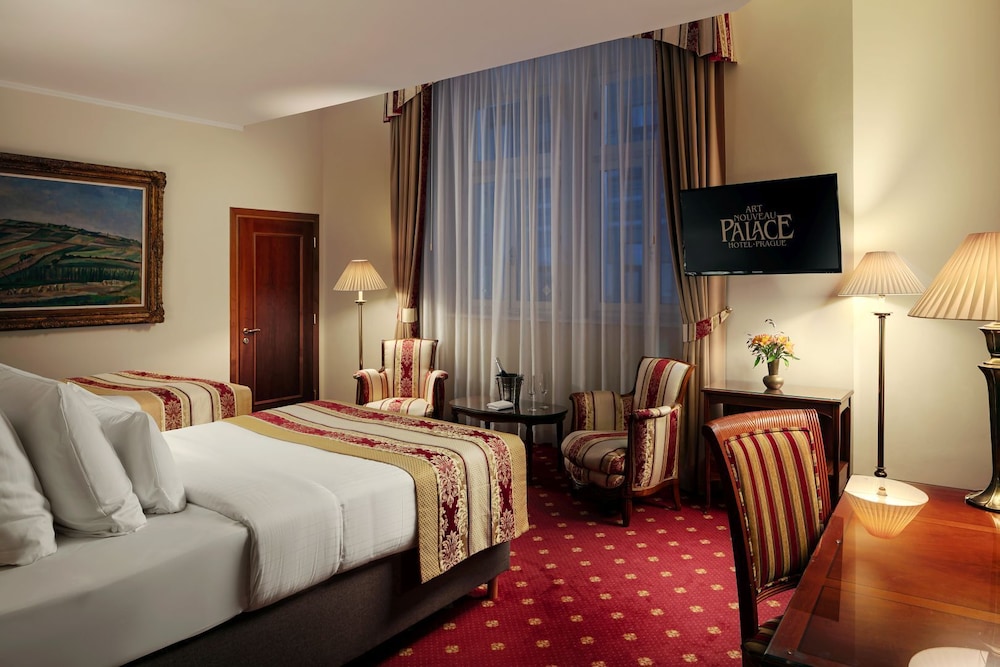 Art Nouveau Palace Hotel — Hotel rooms in Prague, Prague