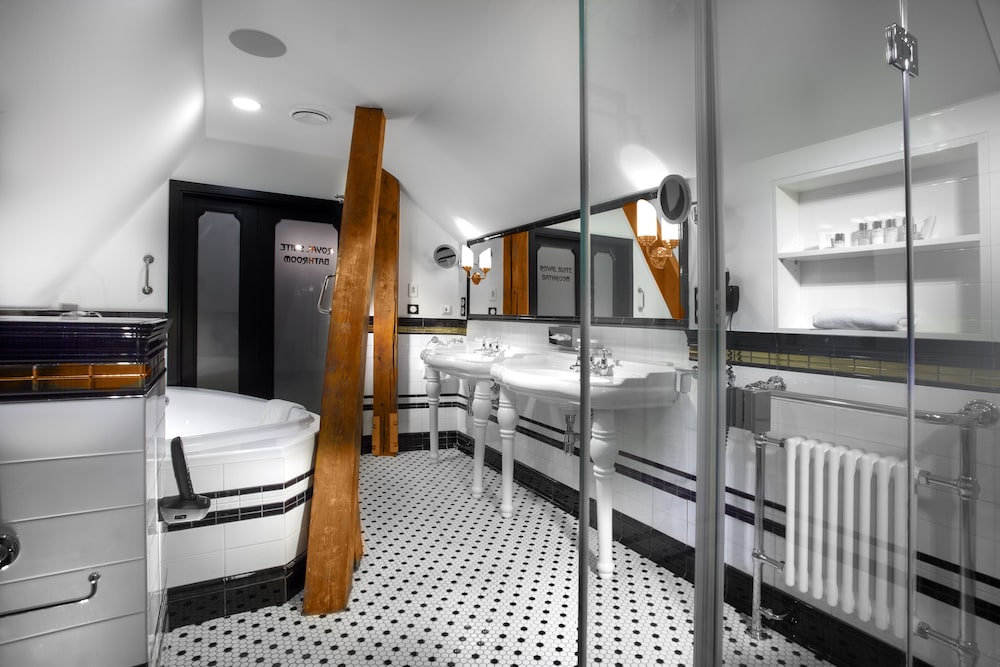 Hotel Paris Prague — Hotel rooms in Prague, Prague