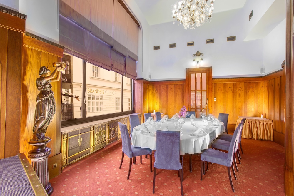 Hotel Paris Prague — Restaurant & bars in Prague, Prague