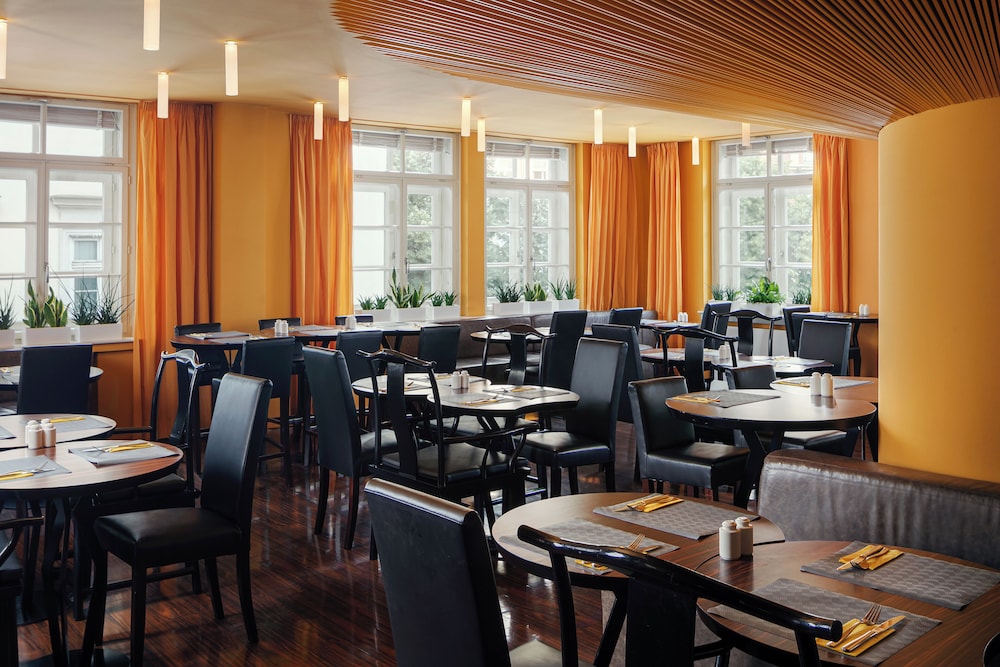 Hotel Perla — Restaurant & bars in Prague, Prague