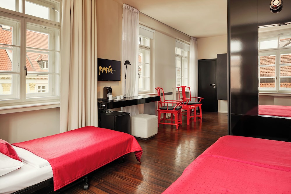 Hotel Perla — Hotel rooms in Prague, Prague