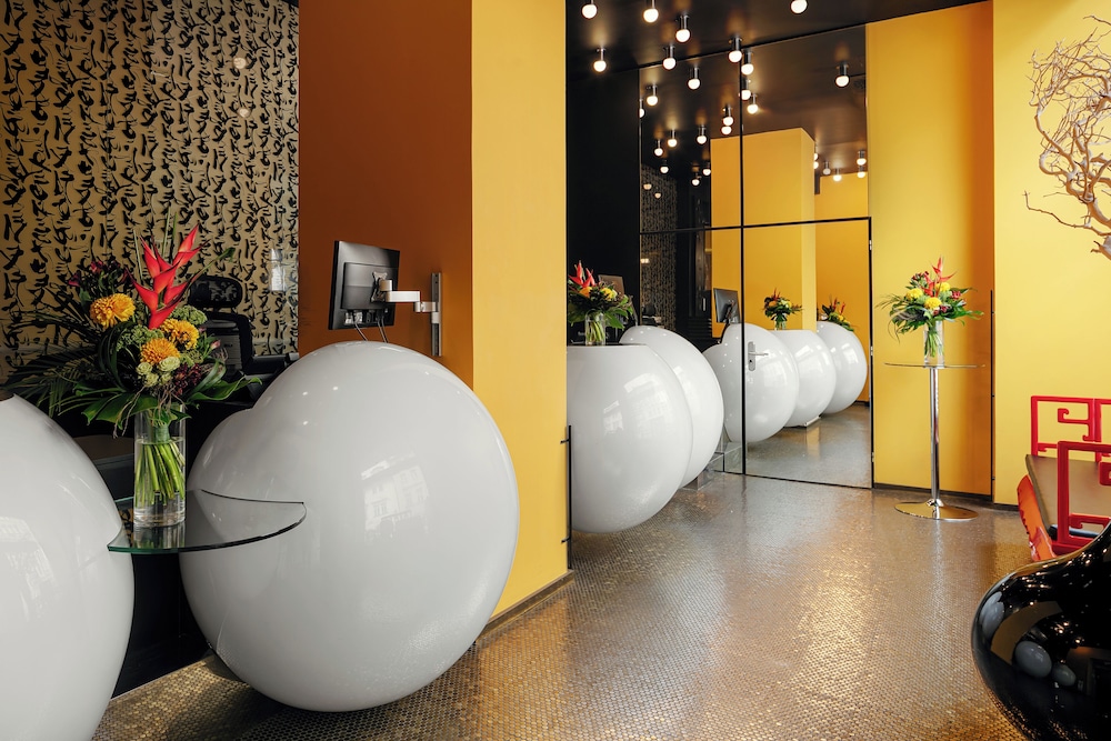 Hotel Perla — Restaurant & bars in Prague, Prague