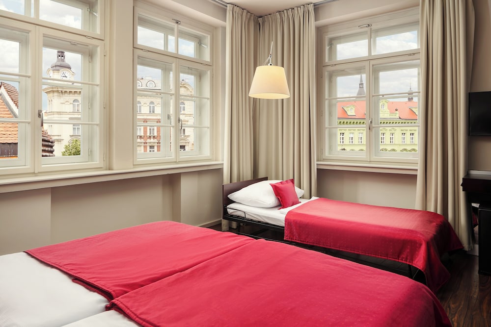 Hotel Perla — Hotel rooms in Prague, Prague