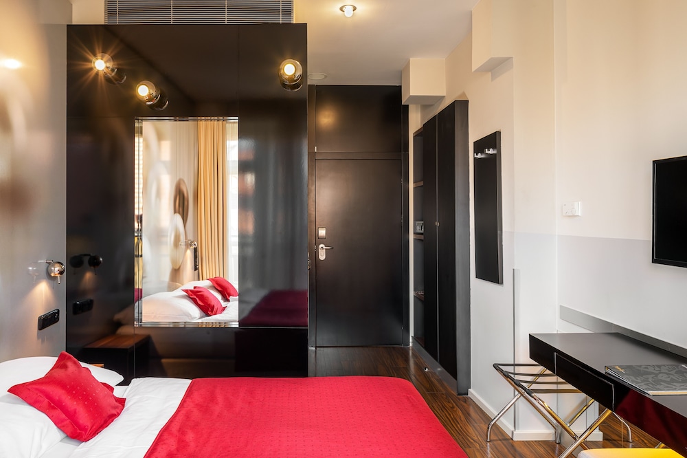 Hotel Perla — Hotel rooms in Prague, Prague