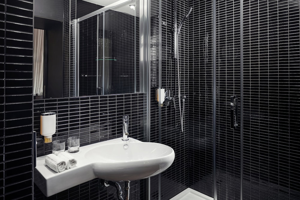 Hotel Perla — Hotel rooms in Prague, Prague