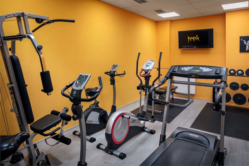 Hotel Perla — Sports & recreation in Prague, Prague