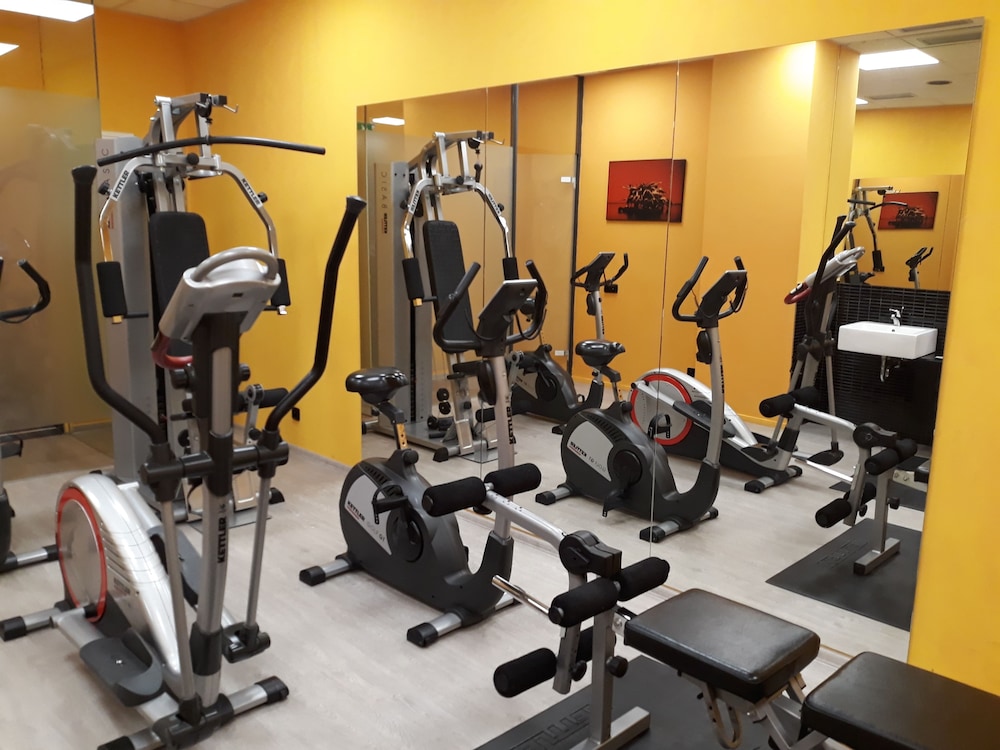 Hotel Perla — Sports & recreation in Prague, Prague