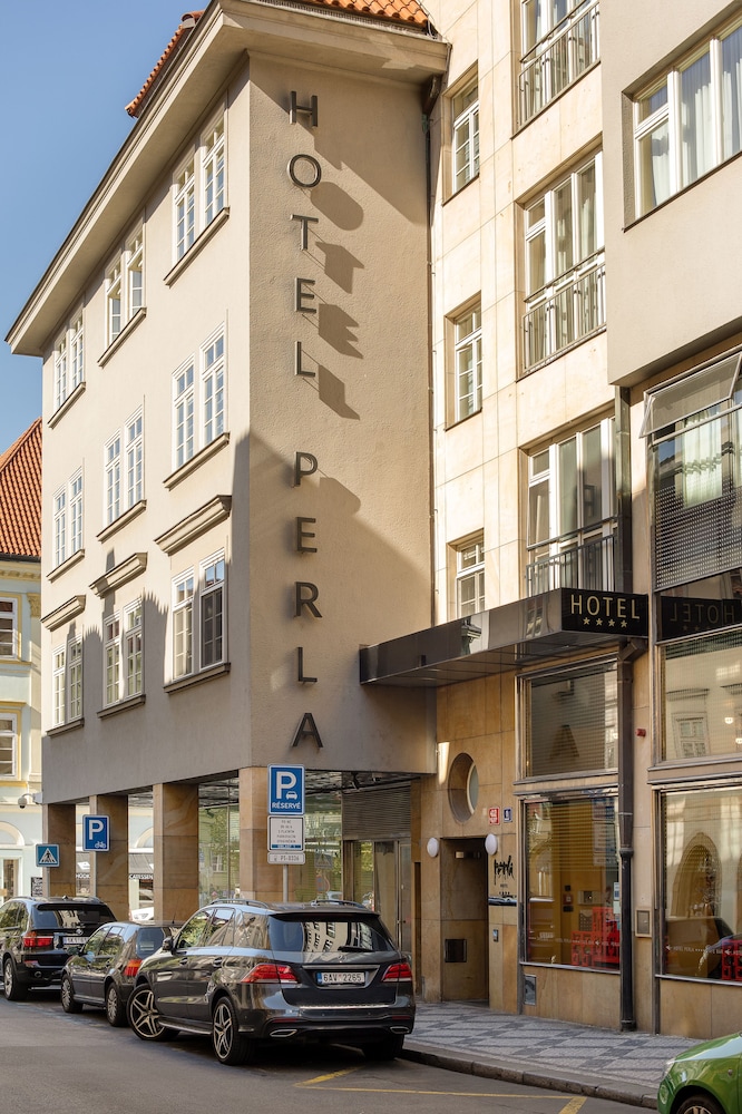 Hotel Perla — Main photo in Prague, Prague