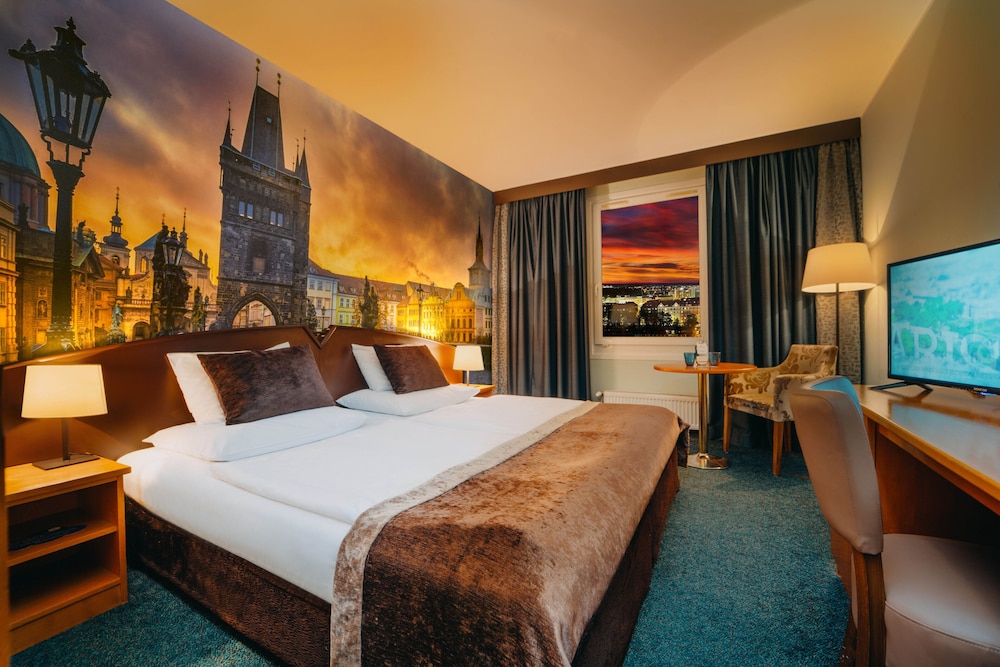 Plaza Boutique Hotel – Czech Leading Hotels — Hotel rooms in Prague, Prague