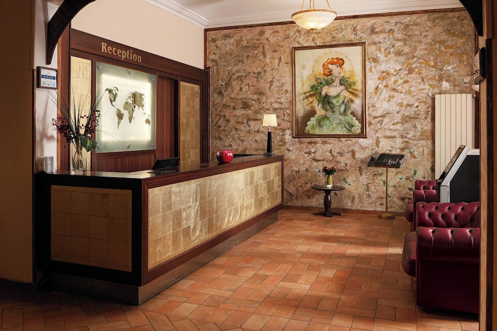 Hotel Praga 1 — Hotel building in Prague, Prague