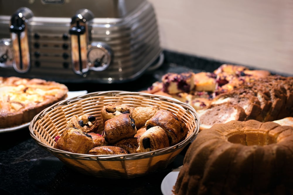 Hotel Praga 1 — Restaurant & bars in Prague, Prague