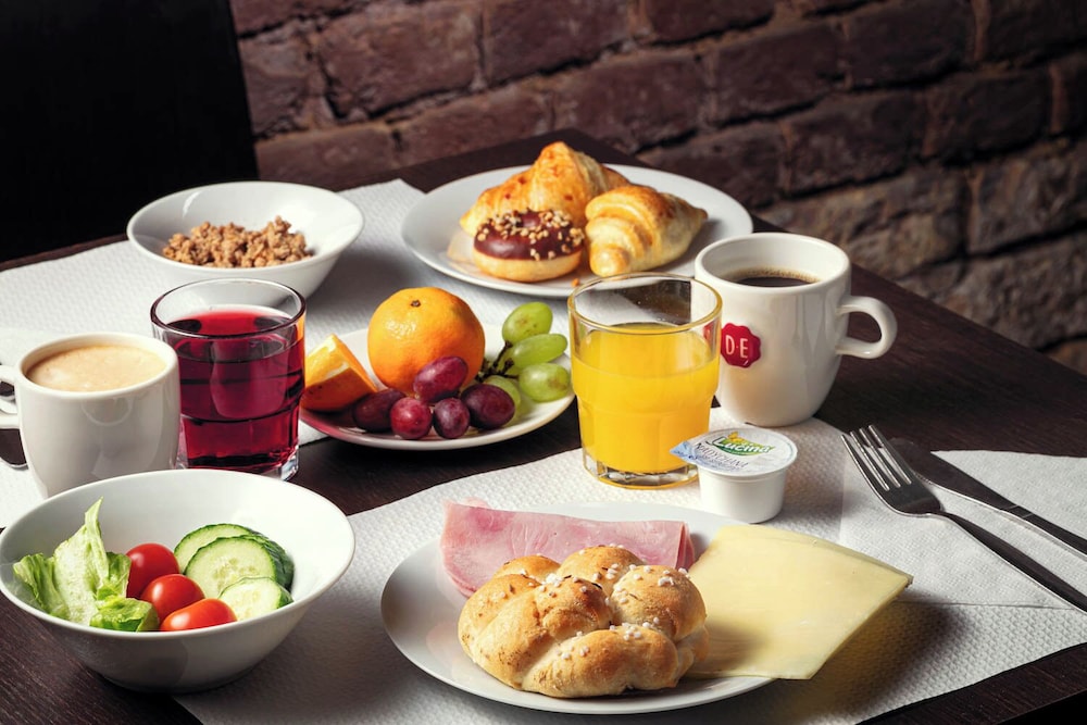 Hotel Praga 1 — Restaurant & bars in Prague, Prague