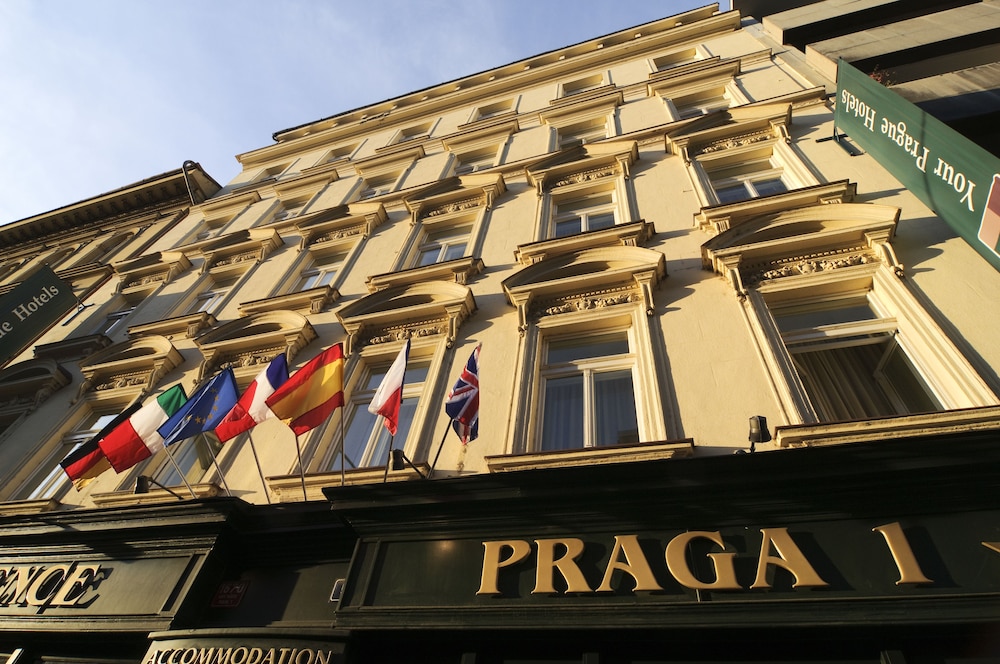 Hotel Praga 1 — Hotel building in Prague, Prague